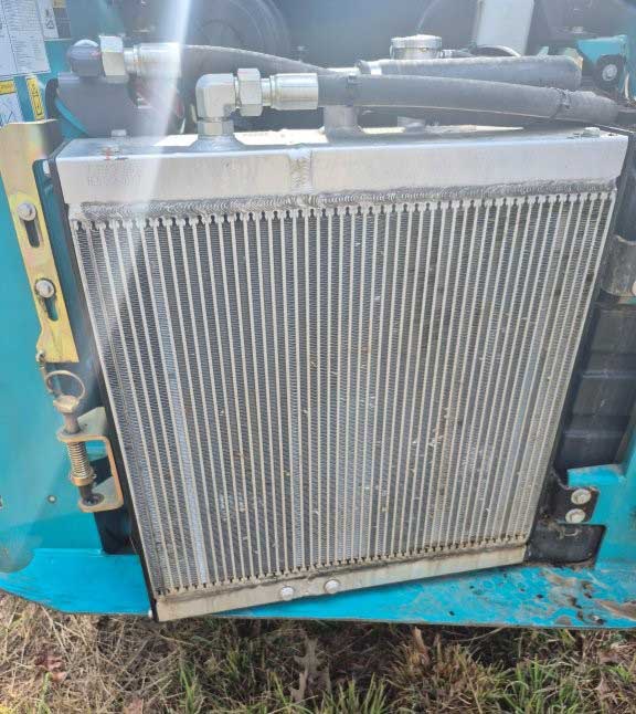 2024 Sunward SWTL4538 Skid Steer - Image 12