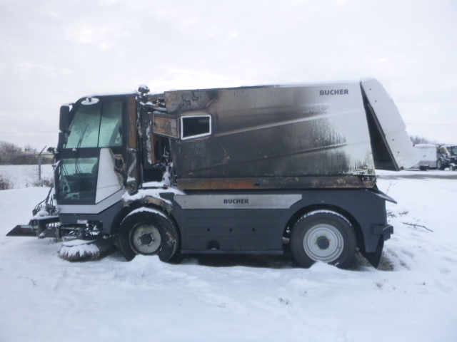 2025 Bucher City Cat 5006 Street Sweeper - Image 14