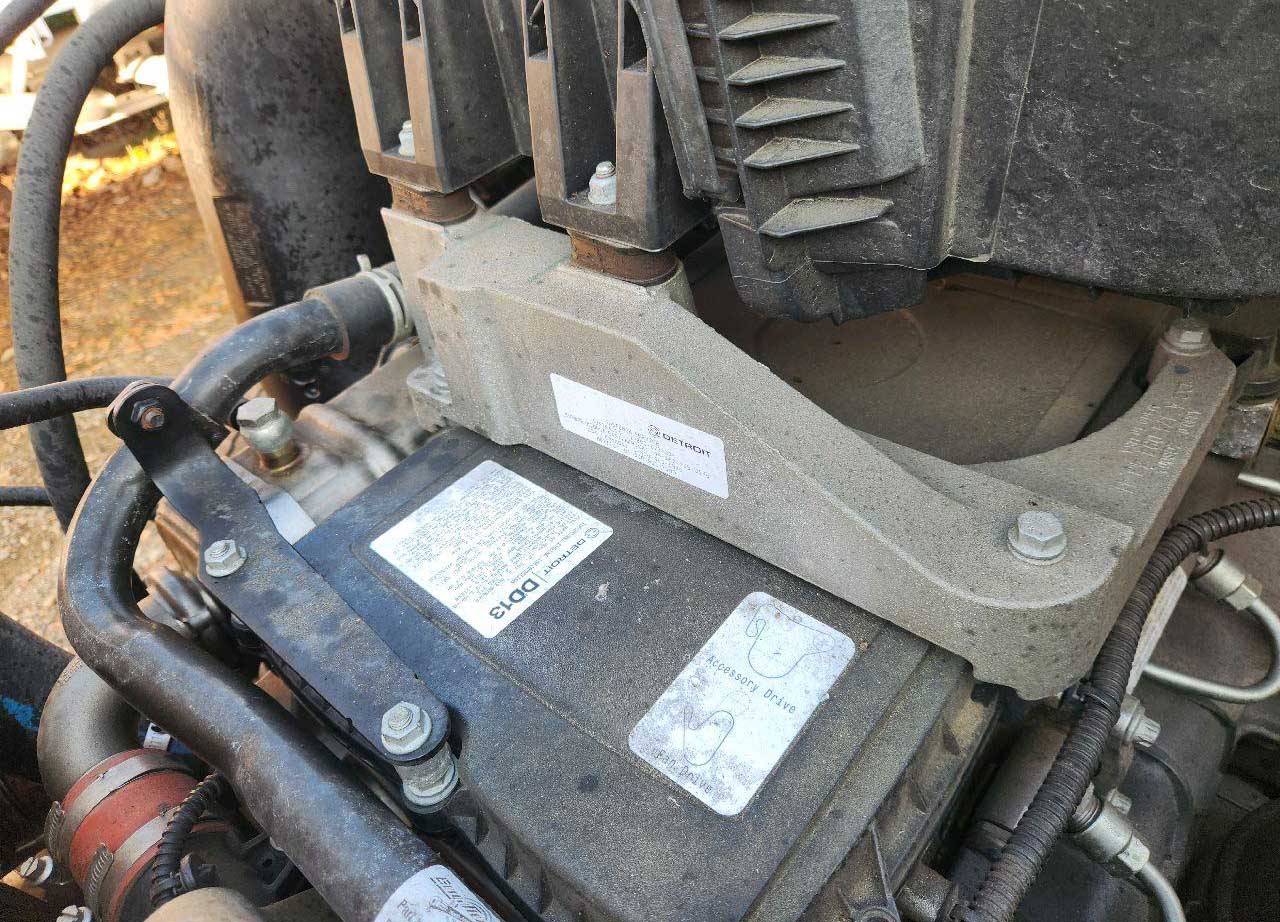 2025 Freightliner Cascadia - Image 27