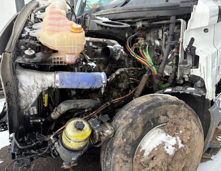 2025 Freightliner Cascadia - Image 46