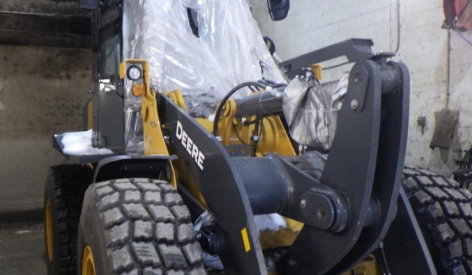 2025 John Deere 544G Wheel Loader - Image 3