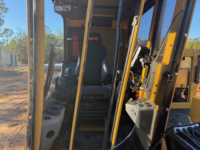 2025 Tigercat 234C Log Loader - Image 14