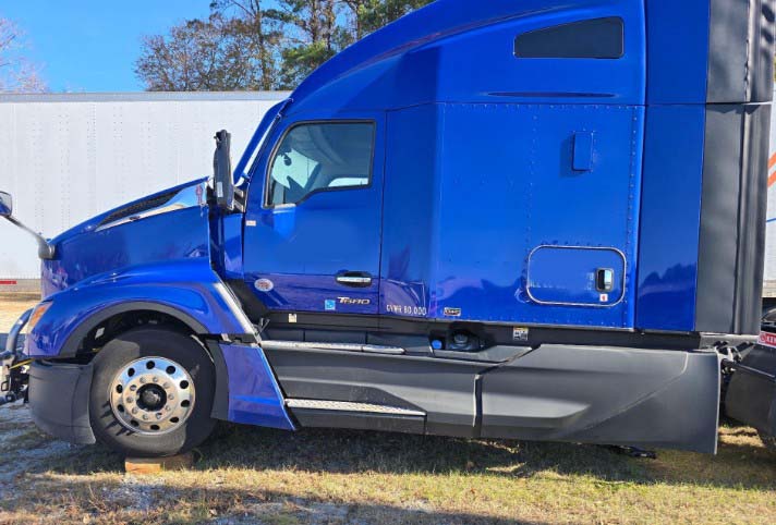 2026 Kenworth T680 - Image 3