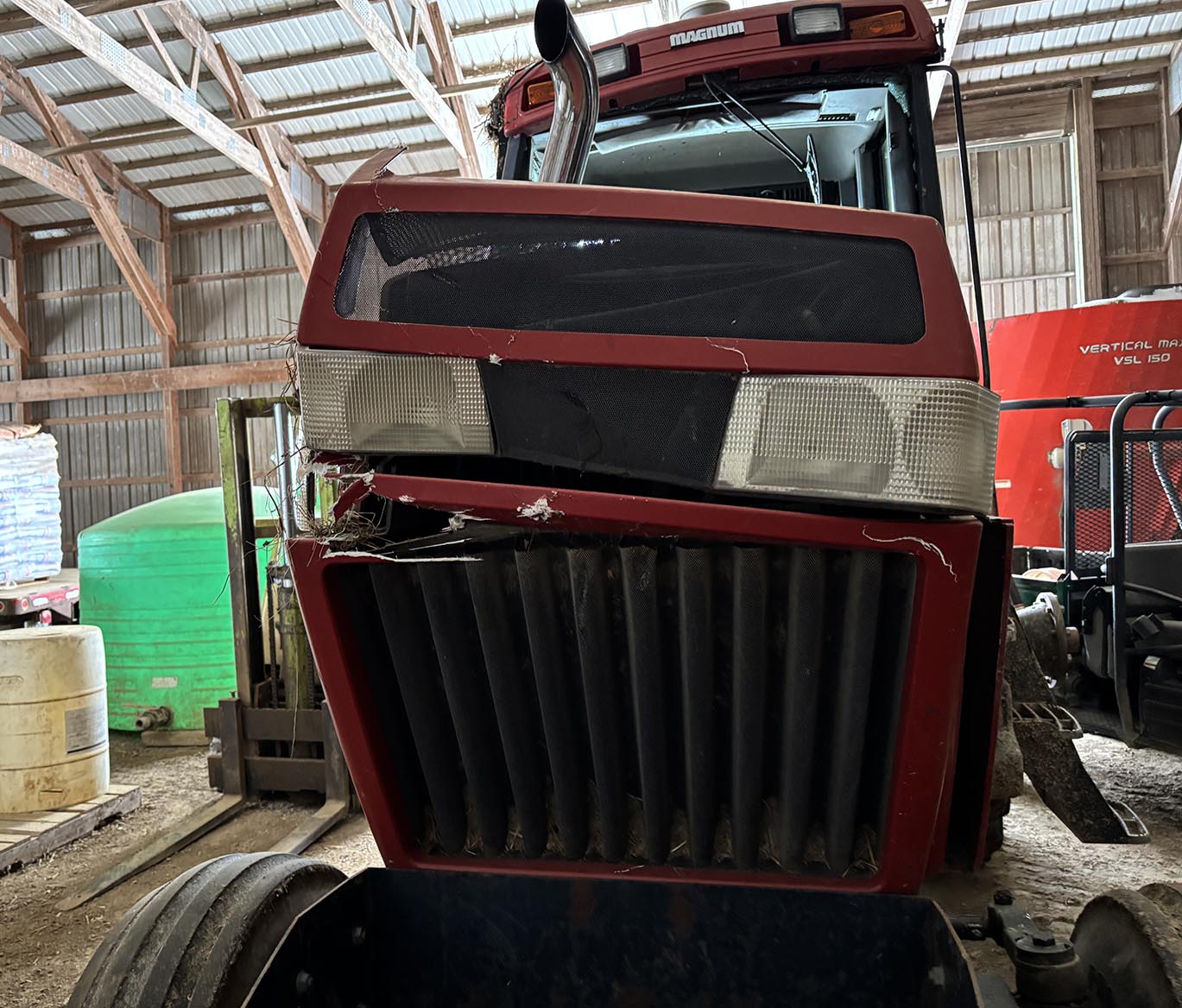 1998 Case IH 8920 Tractor - Image 2