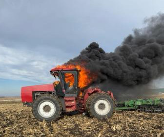 CASE IH 9130 Tractor - Image 4
