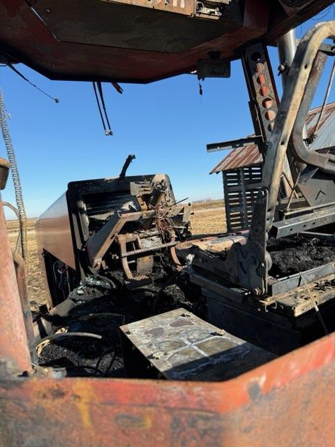 CASE IH 9130 Tractor - Image 5