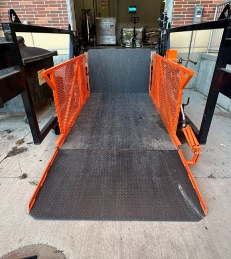 2025 Superior Handling Equipment Cross Dock Speed Lift - Image 4