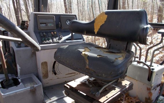 1992 Ford New Holland 555C Backhoe - Image 13