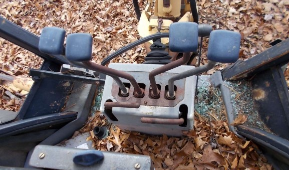 1992 Ford New Holland 555C Backhoe - Image 5