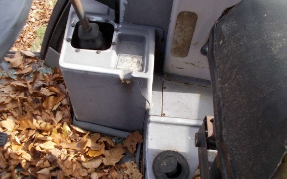 1992 Ford New Holland 555C Backhoe - Image 4