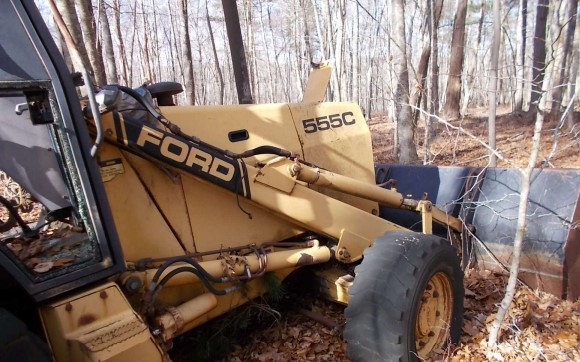 1992 Ford New Holland 555C Backhoe - Image 32