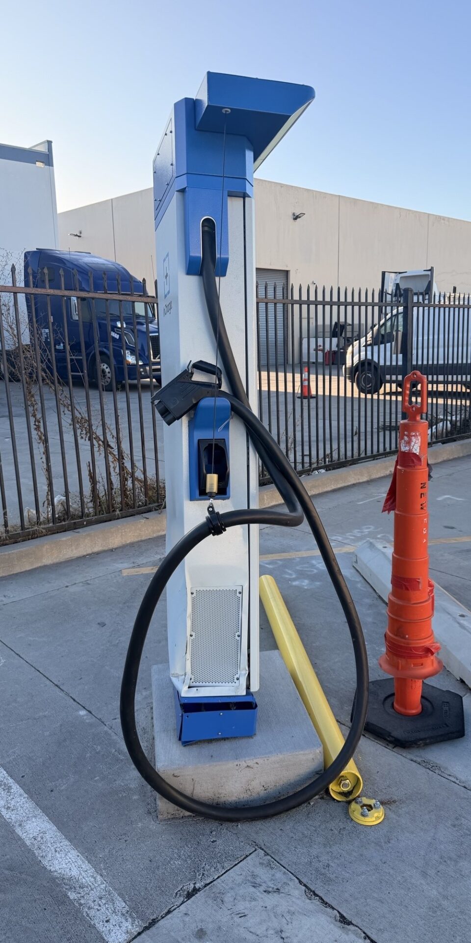 InCharge Energy EV Charging Station - Image 3