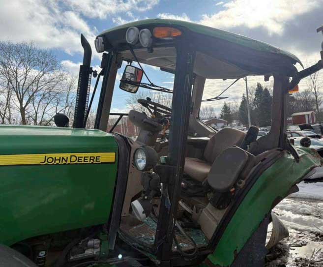 2010 John Deere 7230 Tractor - Image 6