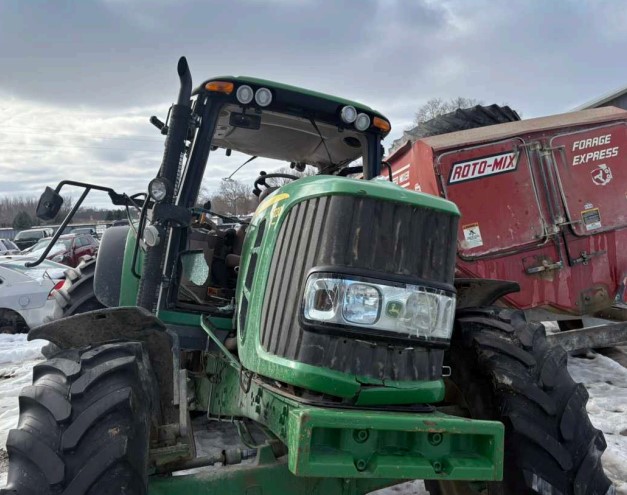 2010 John Deere 7230 Tractor - Image 7