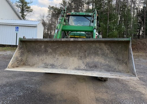 2000 John Deere 640 Loader - Image 11