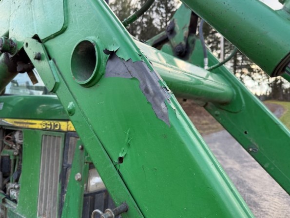 2000 John Deere 640 Loader - Image 6