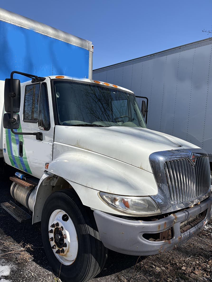 2015 International MA025