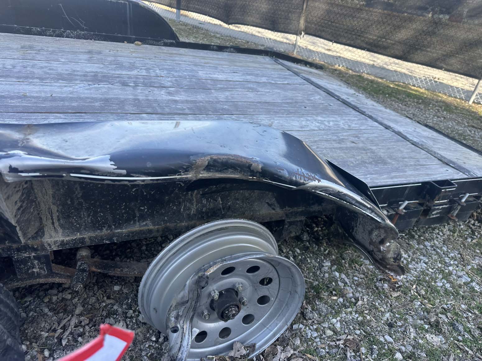 2017 P&T 20’ Trailer - Image 5