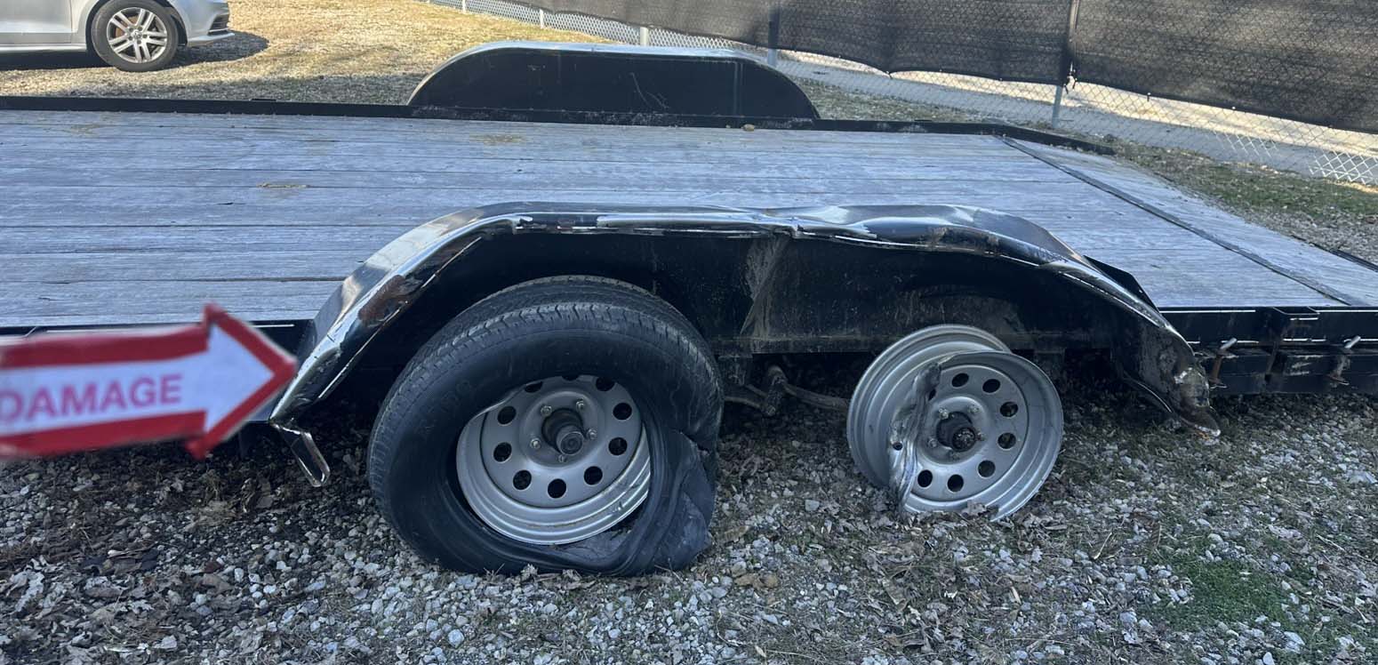 2017 P&T 20’ Trailer - Image 7