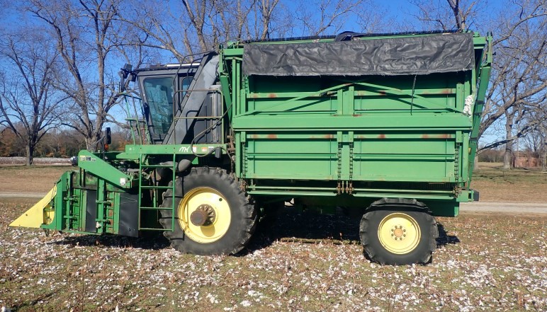 2000 John Deere 9970 Cotton Picker - Image 7