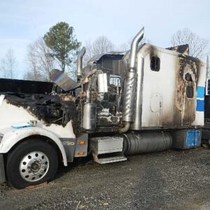 2001 Freightliner Classic 132