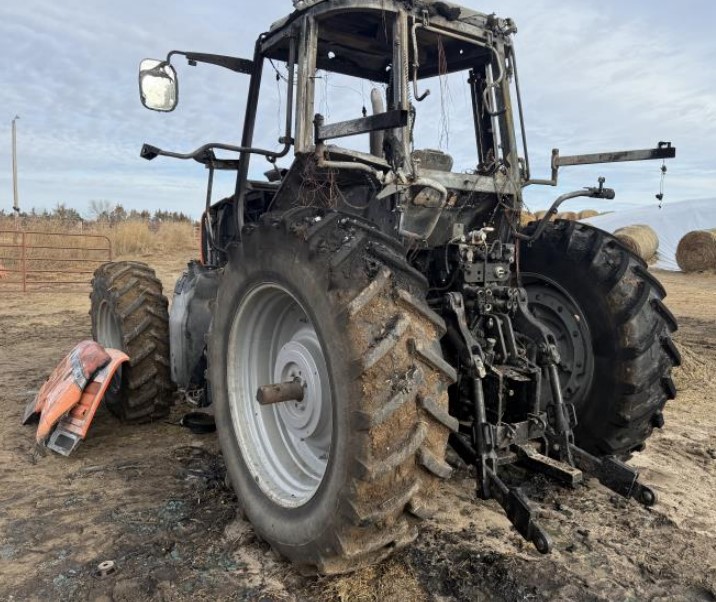 2004 AGCO RT135 Tractor - Image 4