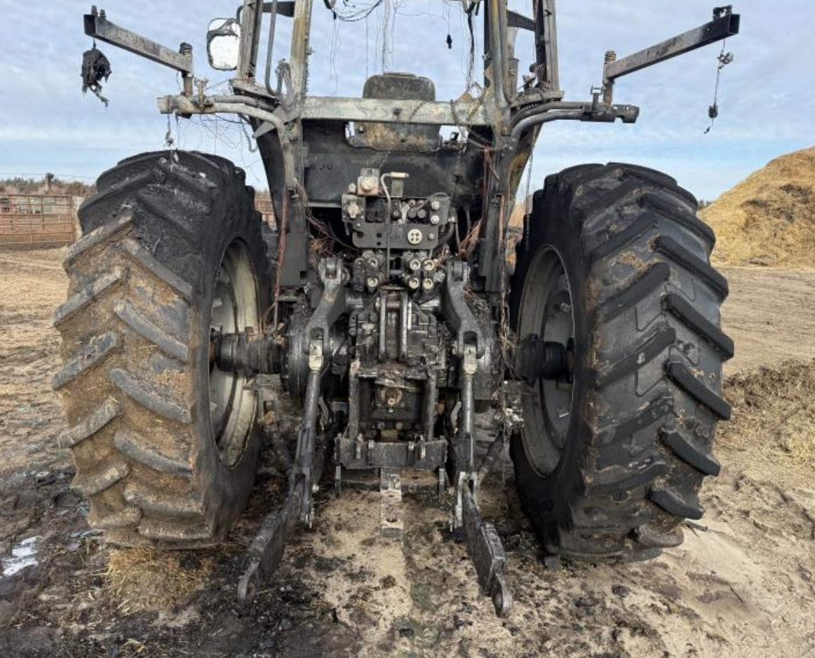 2004 AGCO RT135 Tractor - Image 5