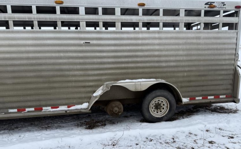 2005 4-Star Trailer - Image 4