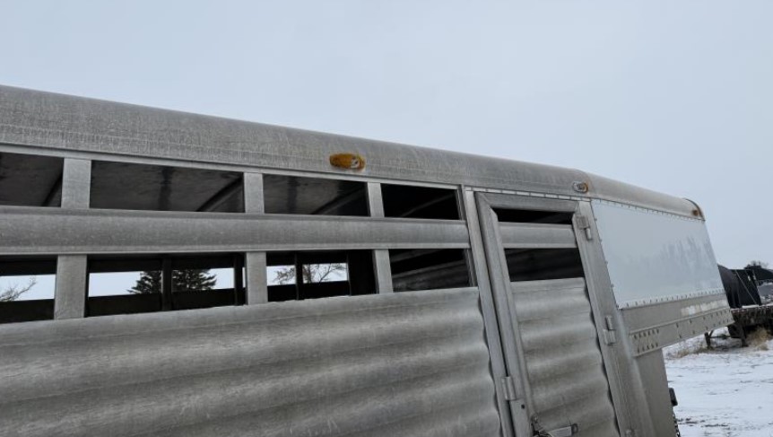 2005 4-Star Trailer - Image 5