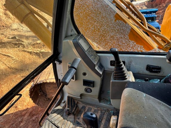 2007 Hyundai Robex 180 LC-7 Excavator - Image 6