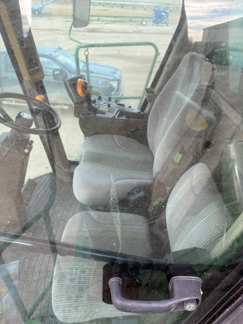 2008 John Deere 9770 Combine - Image 9