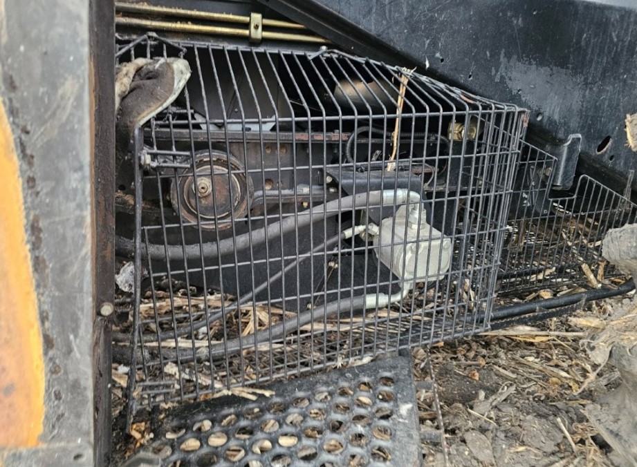 2009 CASE IH 8120 Combine - Image 11