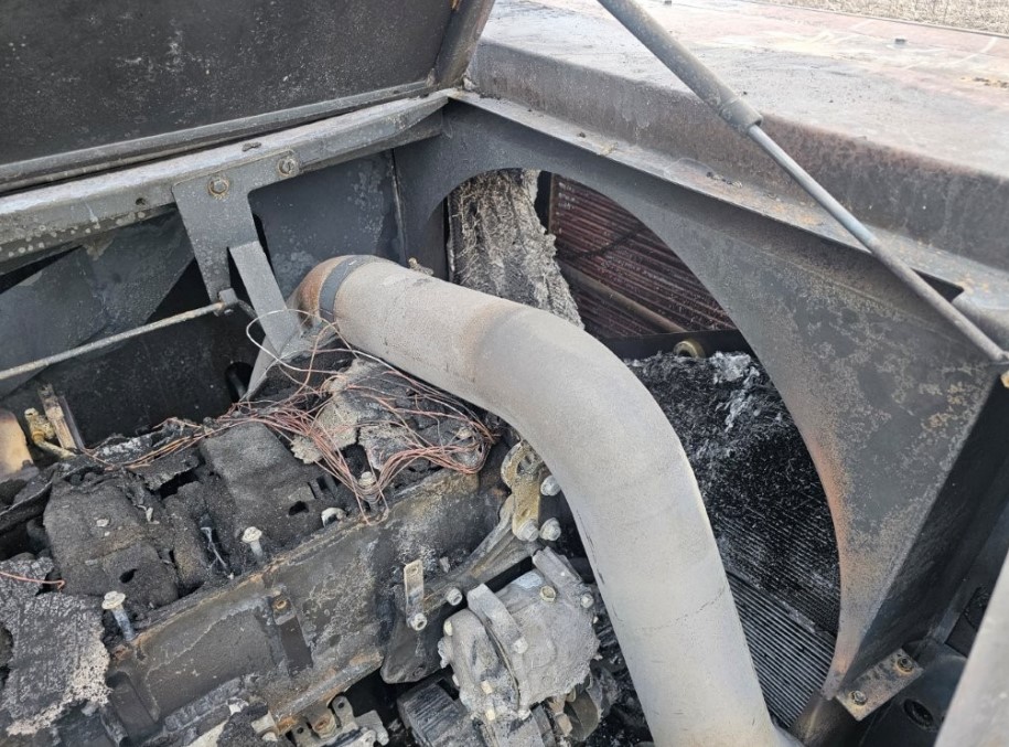 2009 CASE IH 8120 Combine - Image 6