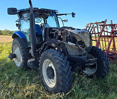 2009 New Holland T7040 Tractor