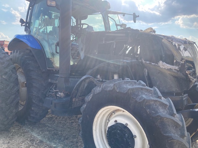 2009 New Holland T7040 Tractor - Image 6