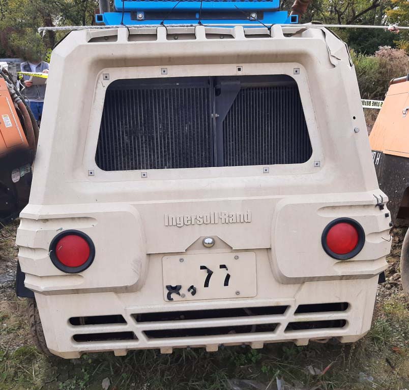 2010 Ingersoll Rand HP220 Air Compressor - Image 3