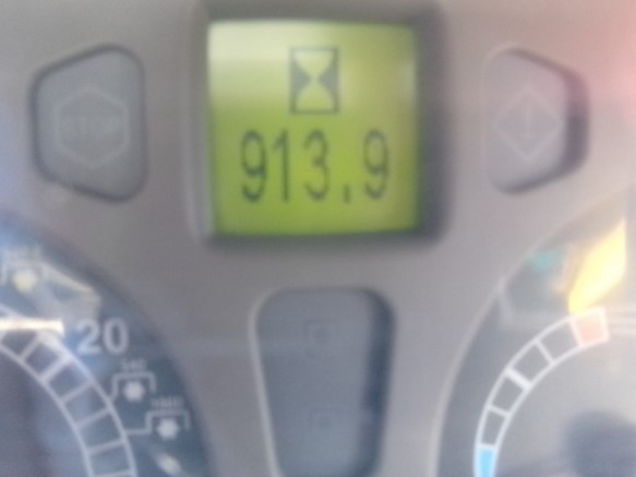 2011 Case IH Farmall 105U Tractor - Image 8