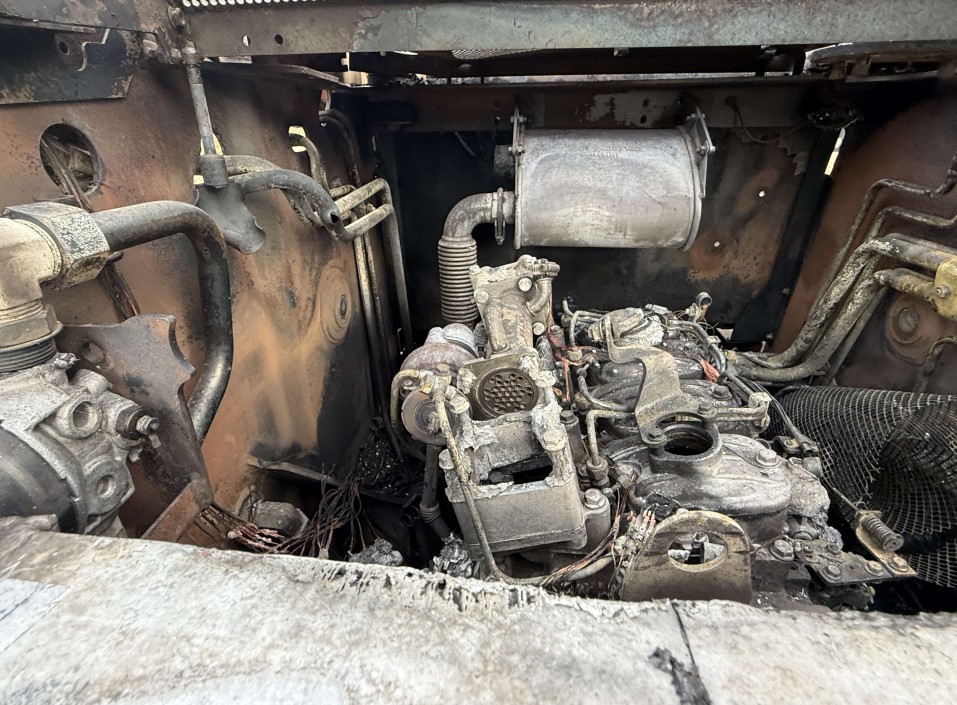 2011 CASE SR250 Skid Steer - Image 7