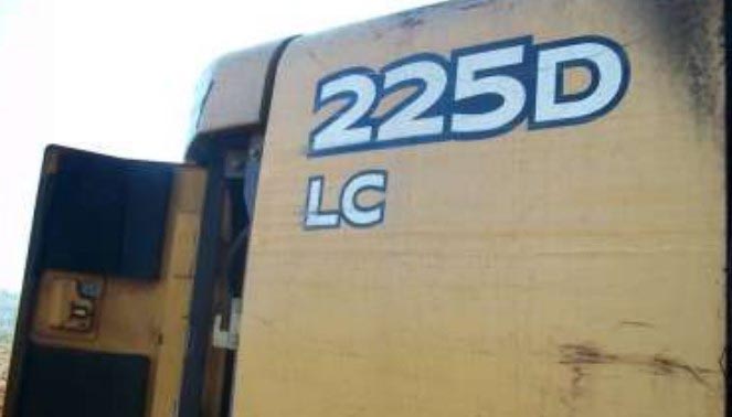 2011 Deere FF225DX LC Excavator - Image 20