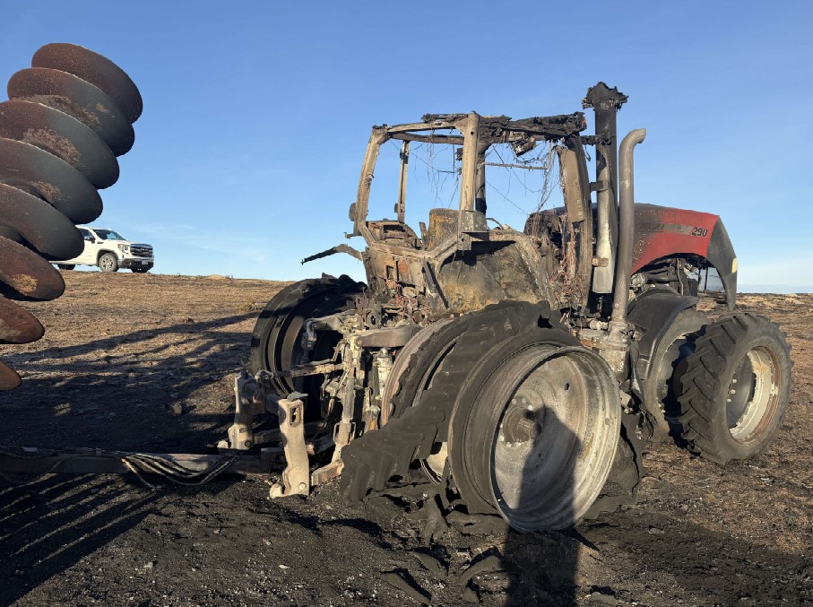 2012 CASE IH 290 Tractor - Image 2