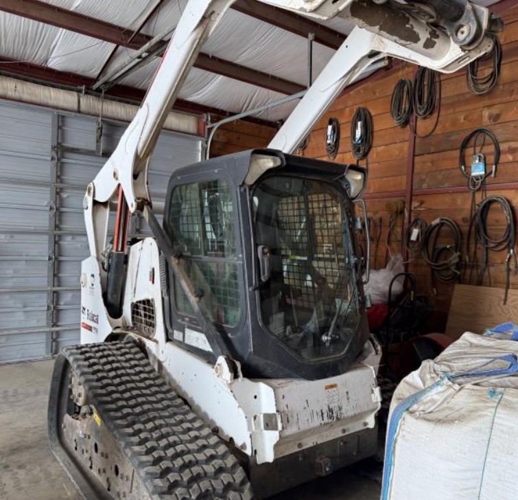 2013 Bobcat T770 Skid Steer - Image 2