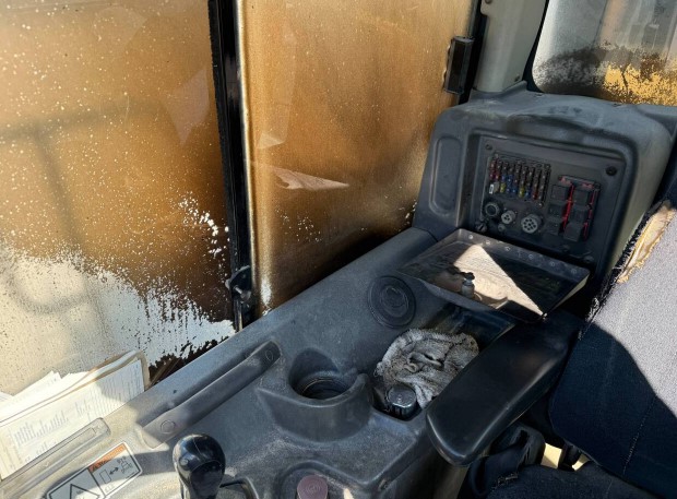 2013 Caterpillar 730 Articulated Haul Truck - Image 28