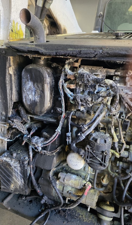 2014 Bobcat T870 Compact Track Loader - Image 14