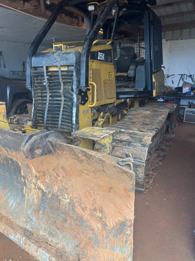 2014 Caterpillar D5K Dozer - Image 4
