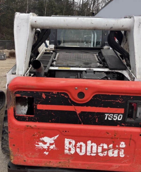 2015 Bobcat T650 Skid Steer - Image 4