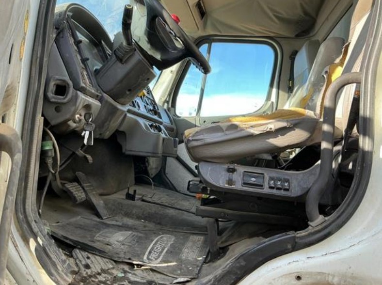 2015 Freightliner M2 Concrete Pump Truck - Image 10