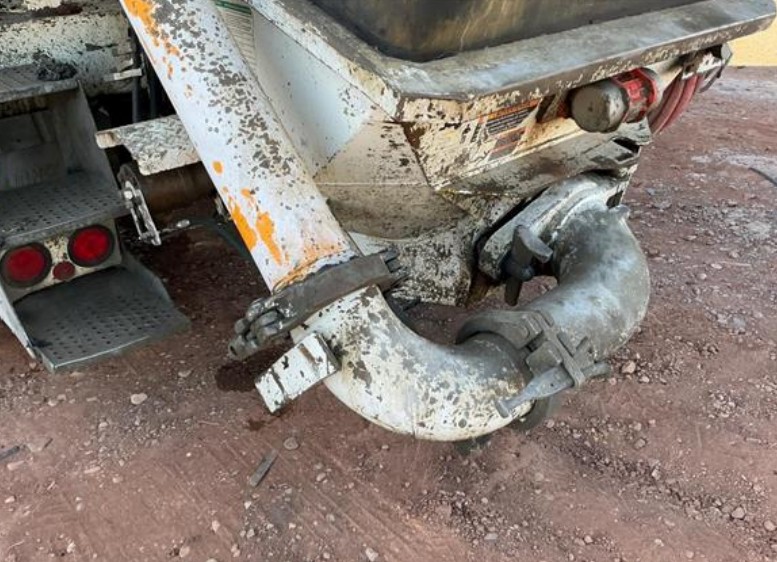 2015 Freightliner M2 Concrete Pump Truck - Image 31