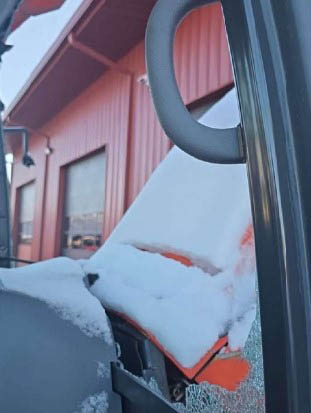 2015 Kubota L6060D Tractor - Image 16