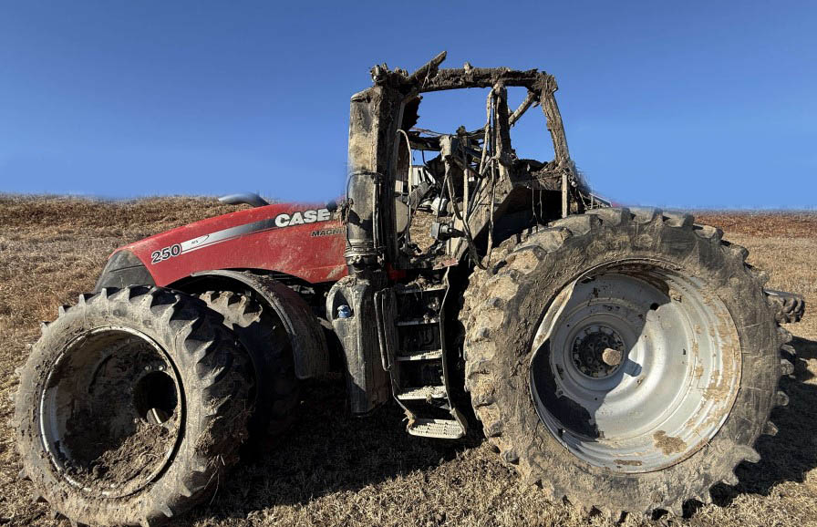 2016 CASE IH MX250 Tractor