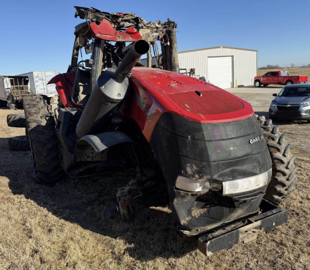 [Auction]: 2016 CASE IH MX250 Tractor | est 3,700 hours miles | damaged ...